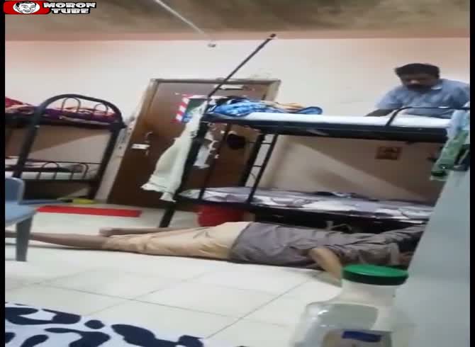 Video :A battle between two Indians for the top bunk